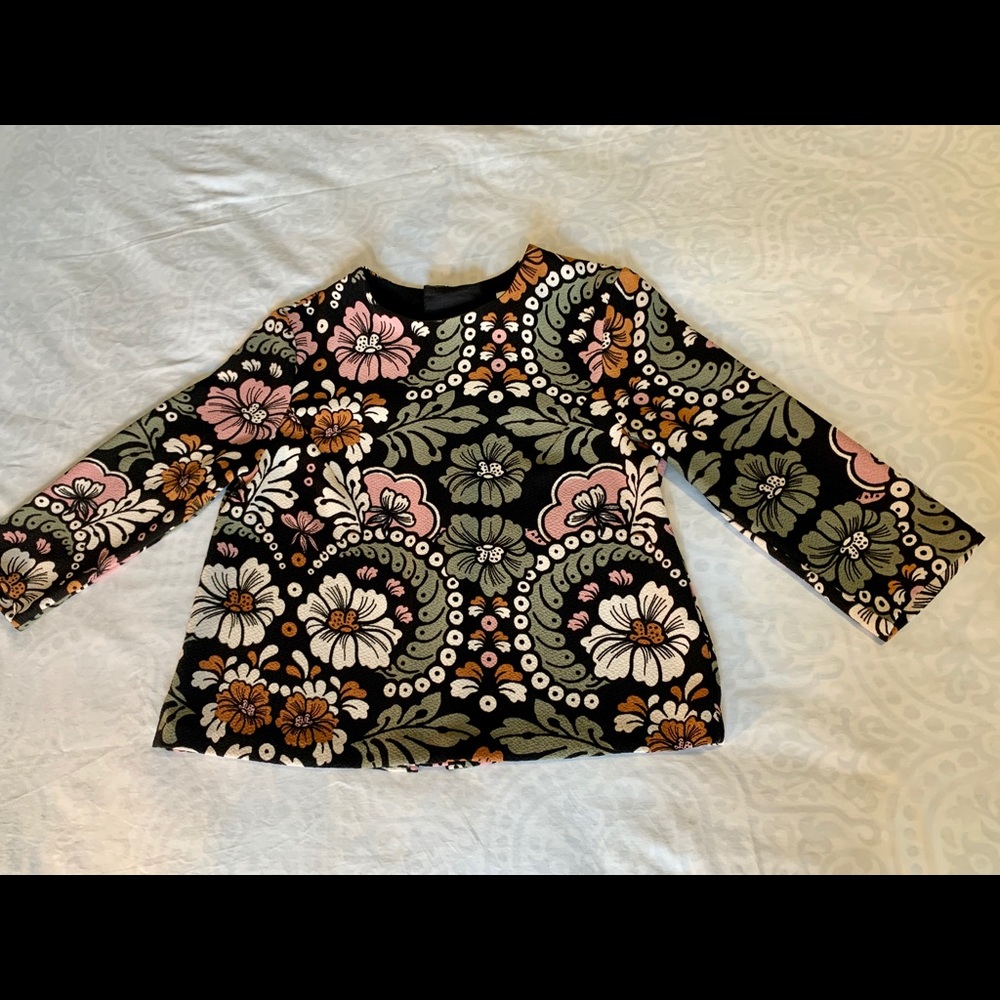 H & M Swing Top